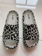 Load image into Gallery viewer, Gray Leopard Insanely  Comfortable Slides