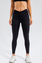 Load image into Gallery viewer, High Waist Active Leggings with Pockets