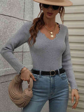 Load image into Gallery viewer, V-Neck Ribbed Knit Top